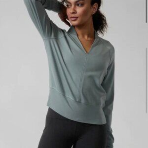 Athleta 'Eastbound' Pullover Sweatshirt - 'Minimalistic Grey' Sz XXS